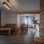 Tatrzanska Kryjowka Premium Zakopane *