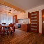 בקתה Tatrzanska Kryjowka Premium Zakopane פורונין
