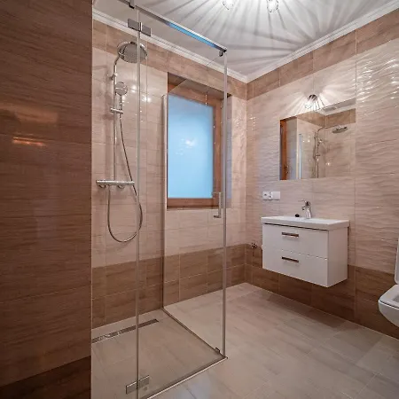 Tatrzanska Kryjowka Premium Zakopane * פורונין