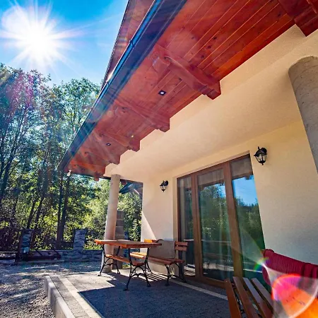 בקתה Tatrzanska Kryjowka Premium Zakopane פורונין